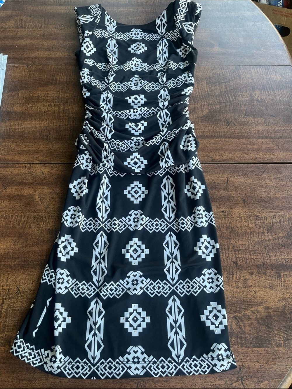 Black White Tribal Print Ruched Sheath Dress Sleeveless Rhinestone Accent INC XS